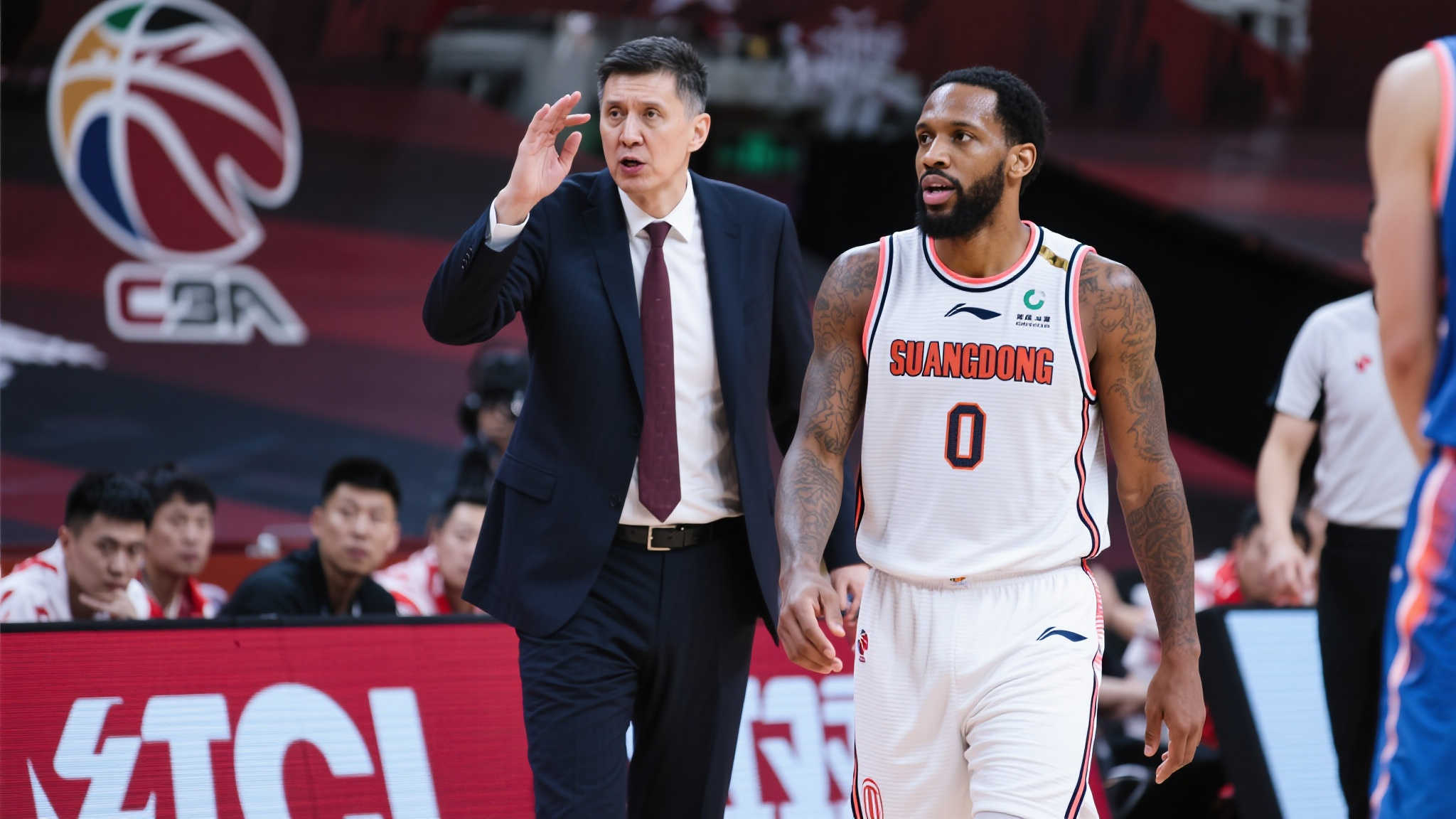 上與更衣室 上與更衣室